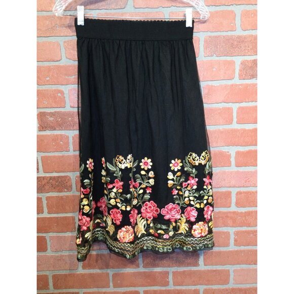 Magic Black Whimsigoth Skirt Dark Floral Embroidery Mesh Overlay Size M Pull On - Picture 5 of 8